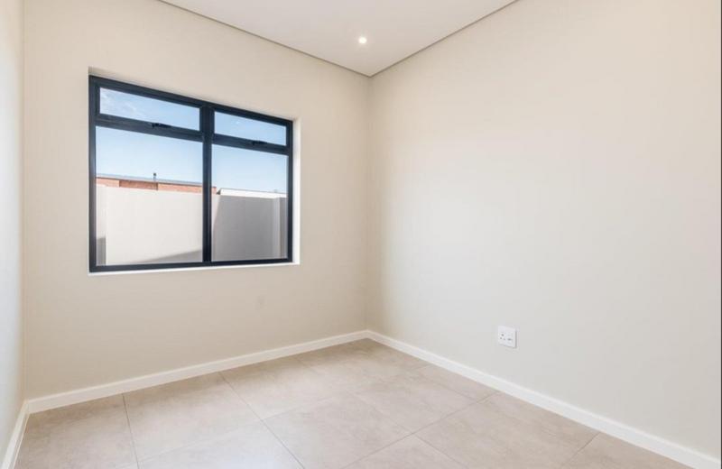 2 Bedroom Property for Sale in Haasendal Western Cape